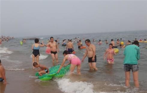 去海边旅游需要注意那些问题？都需要带什么东西