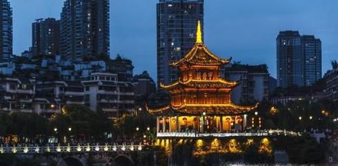 中国最适合穷游的旅游城市