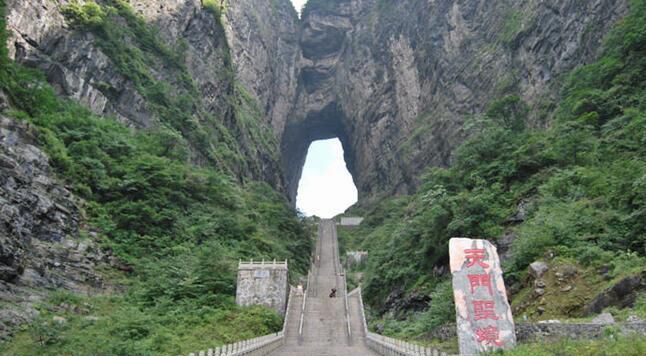 天门山有几条路线，去天门山走什么路线好