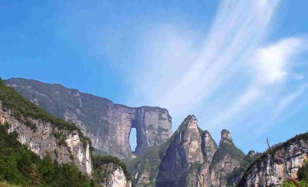 天门山老人门票多少钱，老人去天门山玩要注意什么