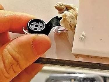 如何检查房间有没有针孔摄像头？
