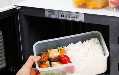 微波炉用塑料在进行加热时应该注意什么呢?
