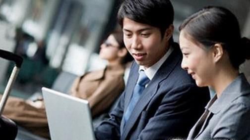 和领导出差的过程中聊些什么合适?