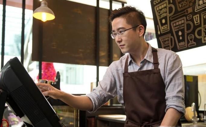 做收银员需要注意哪些事项?