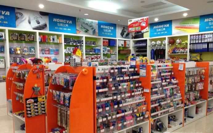 小学附近适合做什么生意