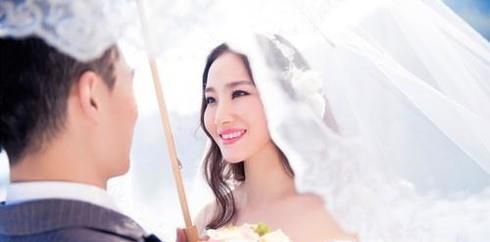 怎么使用交友软件与新认识的女孩聊天