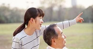 如何增进和父亲的关系？
