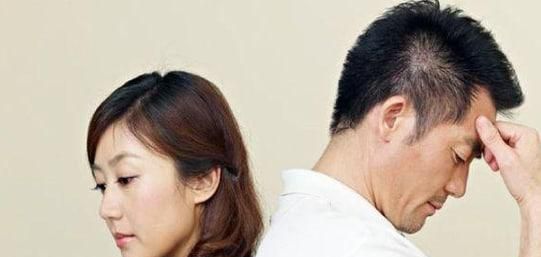 老公频频和前妻联系我该怎么办