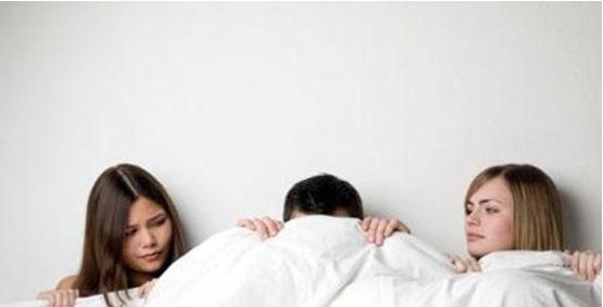 为什么男人出轨女人不能有的极端行为