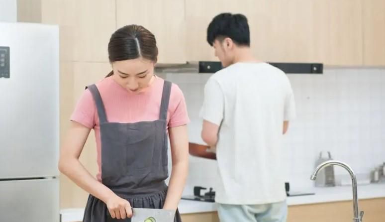 女孩子一直在恋爱中有优势吗