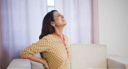 如何预防产后腰酸背痛？