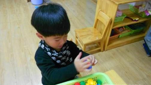 想要开发宝宝的智力可以多玩哪些经典玩具？