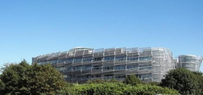 皇家墨尔本理工大学职业会计（CPA）专业和莫道克大学职业会计专业哪个好？