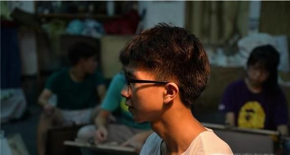 学生高考前紧张怎么办