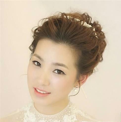美容师与顾客的谈话技巧知识有哪些？