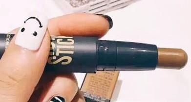 修容棒怎么用