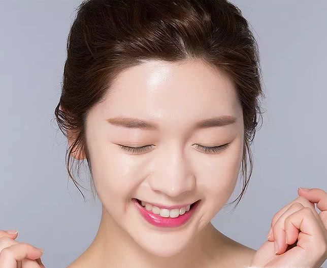 美白补水面膜哪个好 美白补水紧致面膜排行前十