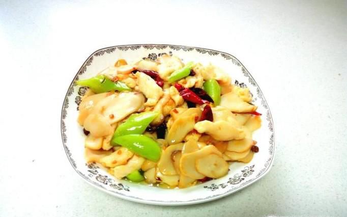 杏鲍菇炒鸡胸肉的做法