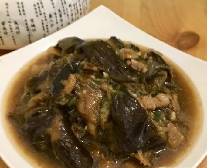 如何做出好吃的蒜香焖茄子？