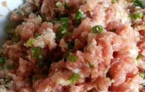 调肉馅怎么调好吃又嫩