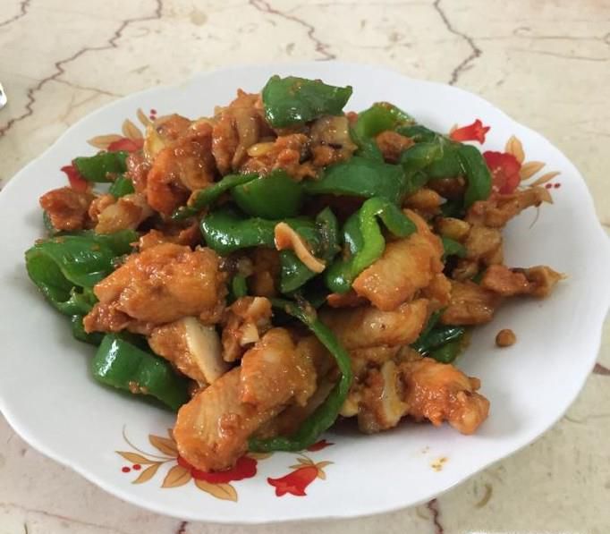 骨肉相连炒青椒 太赞了