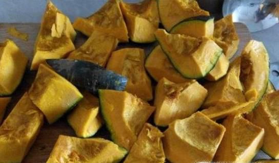 东北菜土豆炖窝瓜