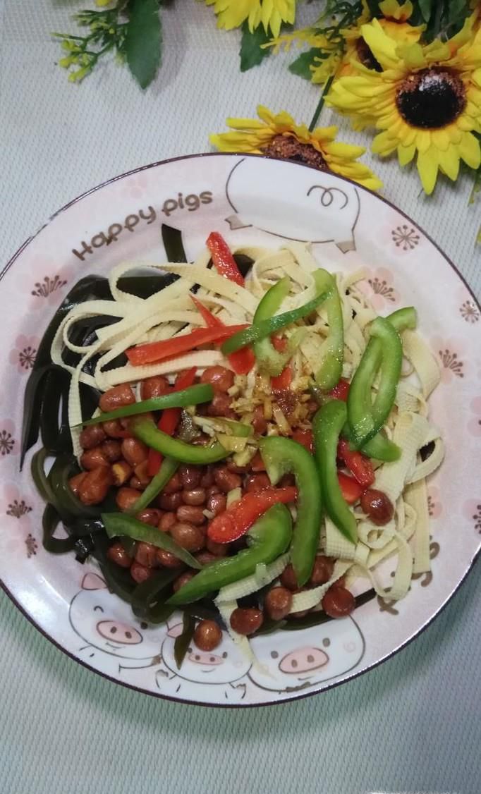 怎样做美味的凉拌海带丝豆腐皮？