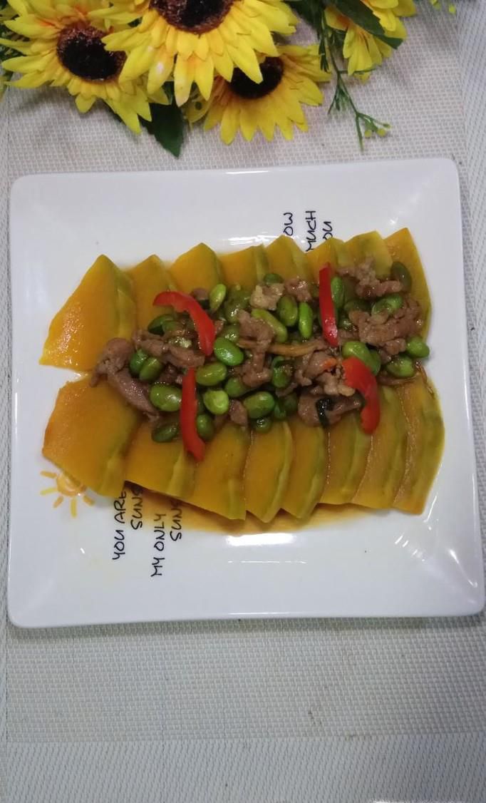 怎样做南瓜香味毛豆炒肉丝？