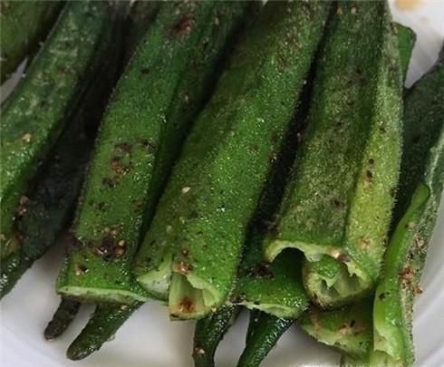 烤秋葵：用烤箱烤秋葵胜在健康