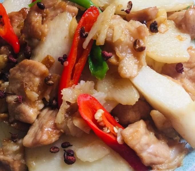 如何做野生山药炒肉才好吃？
