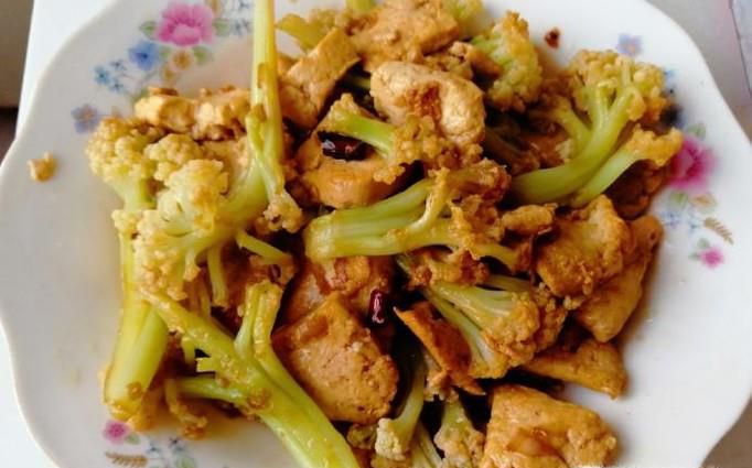 怎样做好吃的菜花姜末豆腐？