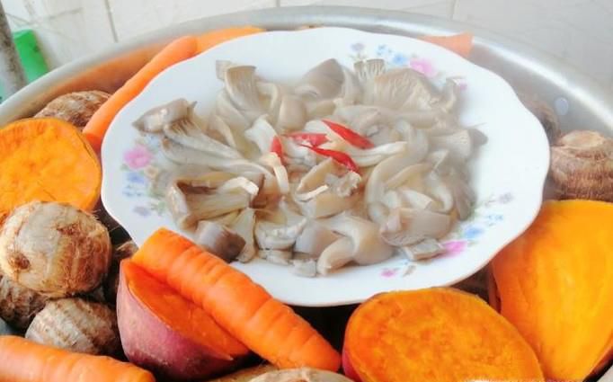 怎样多种食材一起蒸？
