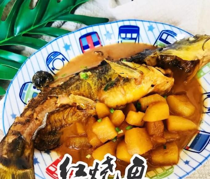 如何做红烧鱼？