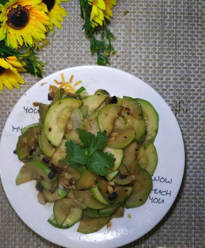 怎样做美味的豆豉炒西葫芦？