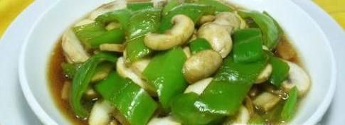 鲜蘑菇炒辣椒做法