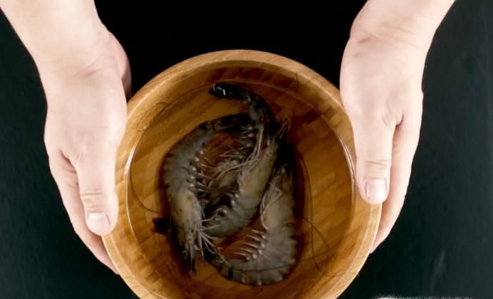 6种常见海鲜的处理方法