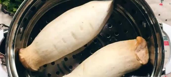 如何制作凉拌杏鲍菇？