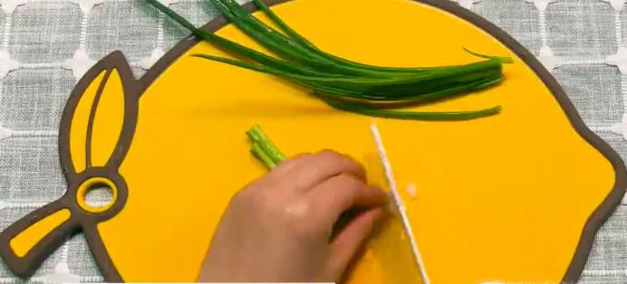 麻婆鸡蛋的做法
