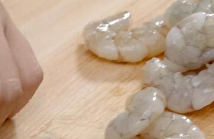 水晶虾饺的制作方法