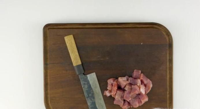如何制作肉松？