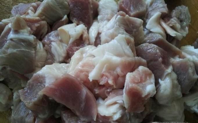 如何炖羊肉汤更鲜美并且羊肉汤会变白