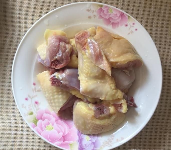 梨菇鸡肉汤如何做？