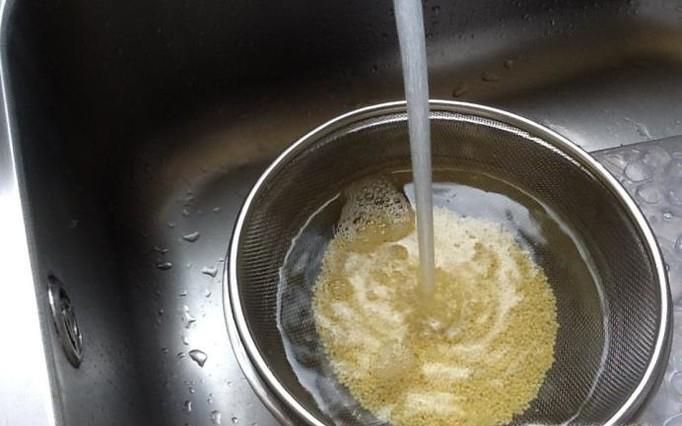 小米粥如何才能煮得粘稠
