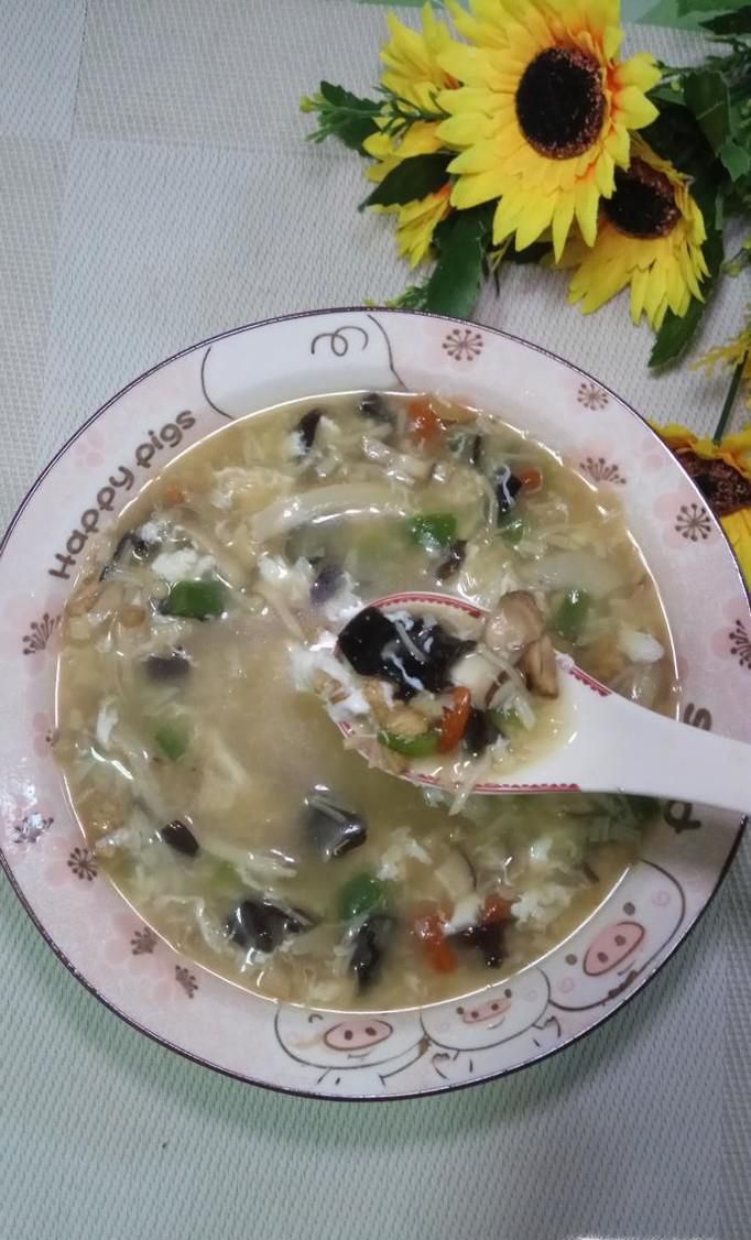 怎样做美味的菌菇枸杞汤？