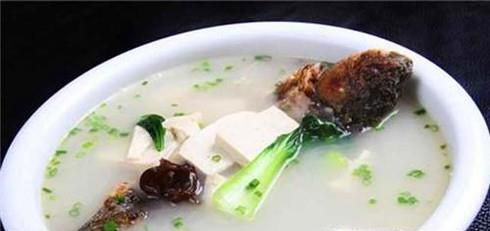 鲫鱼豆腐汤的详细做法