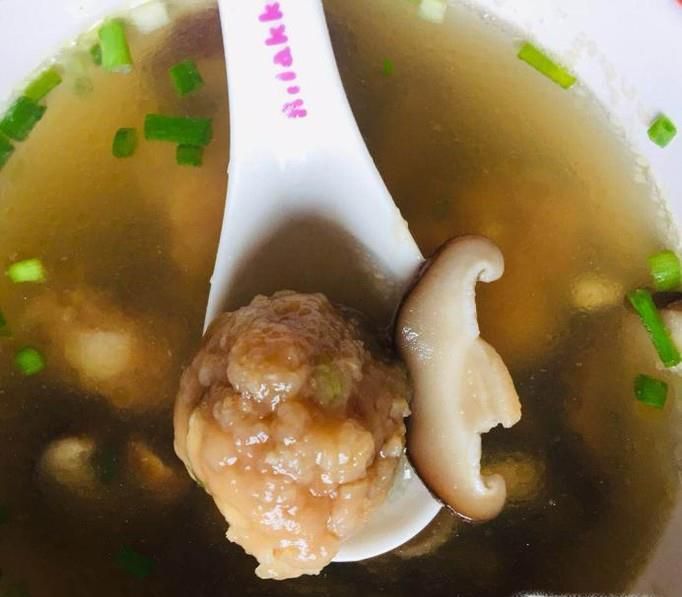 如何做丸子香菇汤好喝？