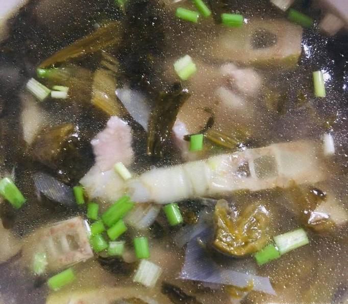 如何做甜笋酸菜瘦肉汤好喝？