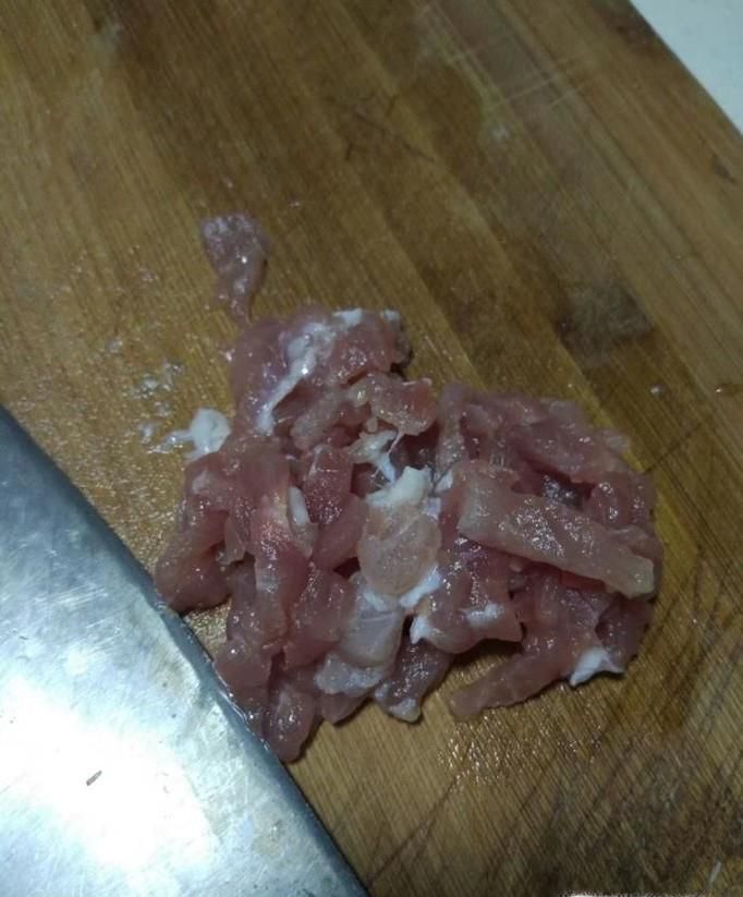酸菜肉丝面的家常做法