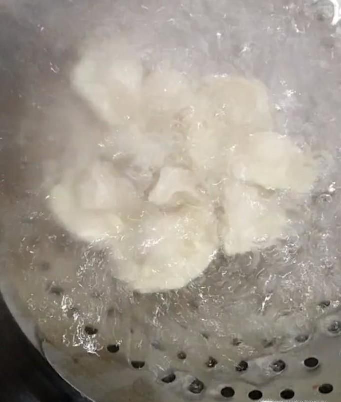 简易美食：酸汤水饺