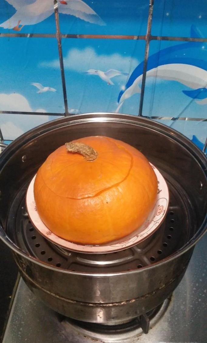 怎样做美味的甜糯米南瓜饭？